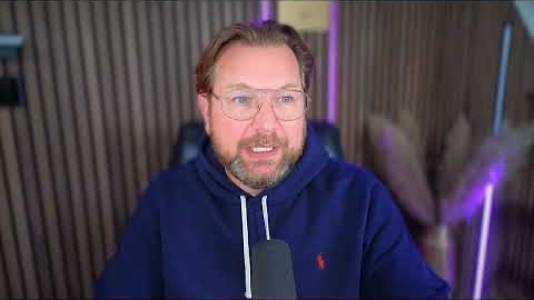 Tim Verdouw recording his review of Blip AI